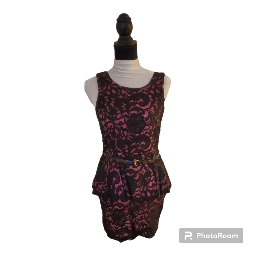 Forever 21 Pink/Black Lace Dress